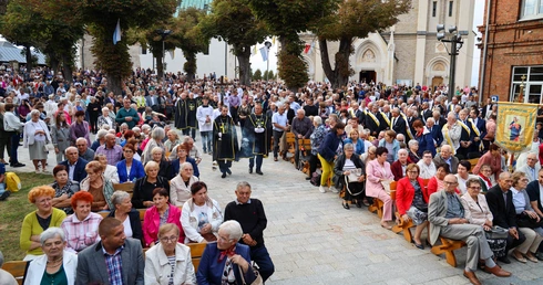 Wigilia Narodzenia Maryi w Sulisławicach
