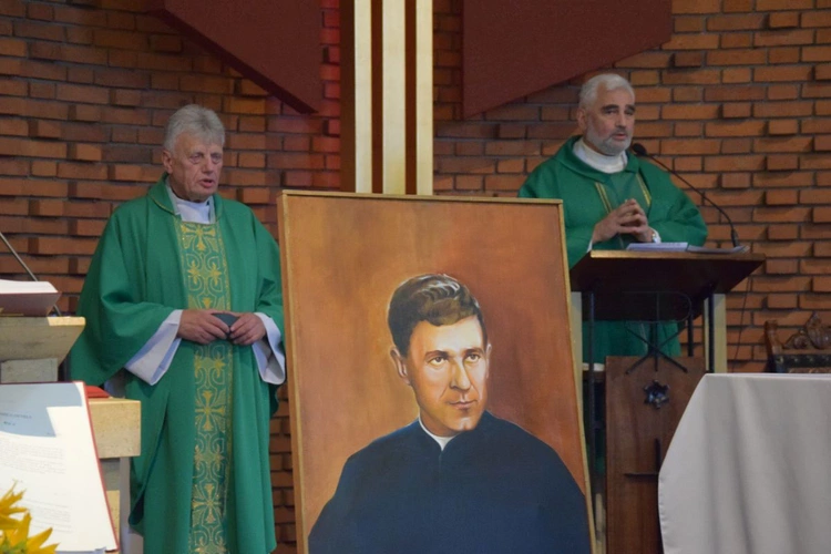 Męski Różaniec w parafii Pelagów