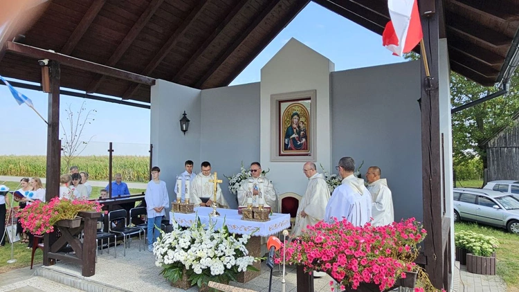 25 lat obecności paulinów w Starej Błotnicy