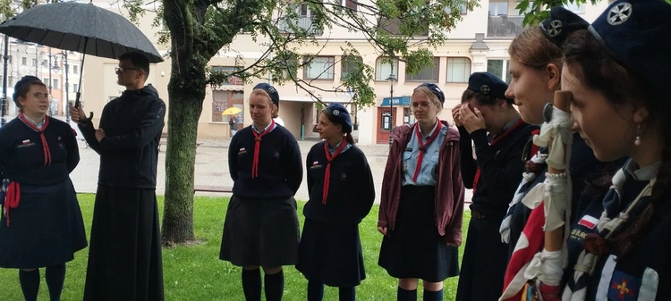 Skauci z apelem