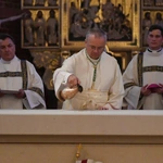 Konsekracja ołtarza w katedrze