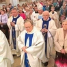 – Jesteśmy w świątyni jubileuszowej, wierzymy,  że poprzez łaskę odpustu  Pan Bóg wspiera wszelkie nasze starania – mówił biskup radomski.