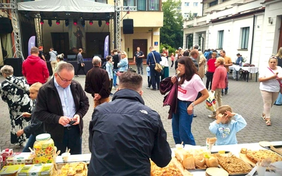 Już po raz 20. przy ul. Żytniej można było wziąć udział w licznych spotkaniach, koncertach i degustacjach.