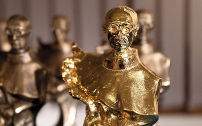  Festiwal zwieńczy wręczenie statuetek  św. o. M.M. Kolbego, patrona Katolickiego Stowarzyszenia Filmowego.