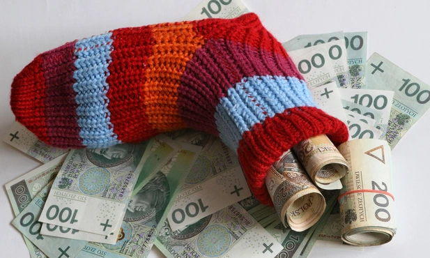 Polacy oszczędzają jak nigdy