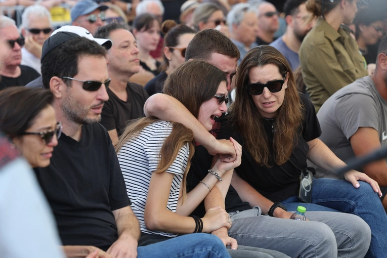 Podczas pogrzebu zabitego w walce w STrefie Gazy izraelskiego żołnierza