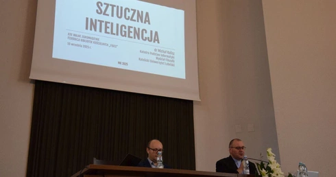 Sztuczna inteligencja zagrożeniem dla bibliotekarzy?