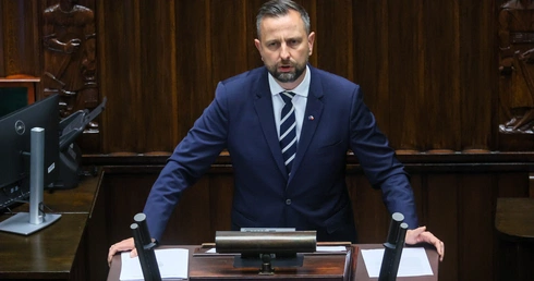 Szef MON w Sejmie: w nocy z wtorku na środę zadziałały procedury, a NATO zdało egzamin