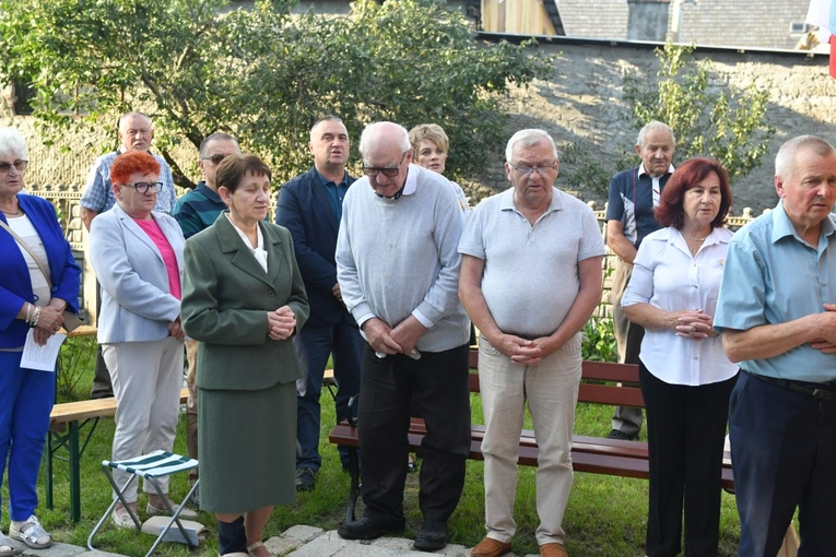Biskup poświęcił kapilicę w Ciepielowie k. Nowej Soli