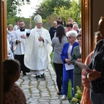 Biskup poświęcił kapilicę w Ciepielowie k. Nowej Soli