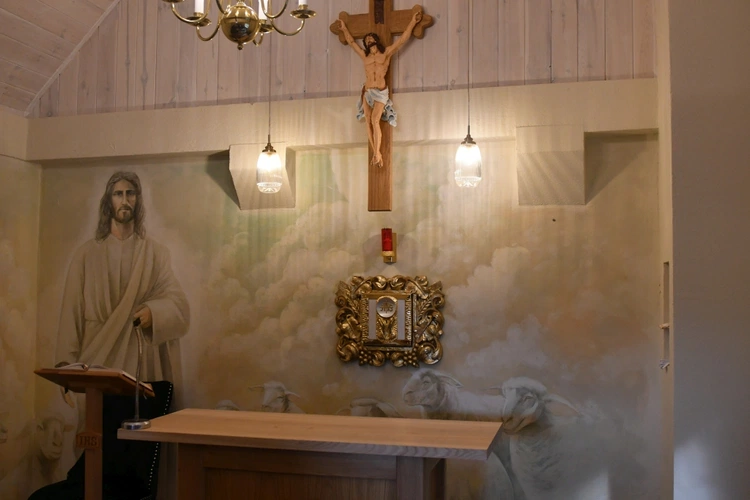 Biskup poświęcił kapilicę w Ciepielowie k. Nowej Soli