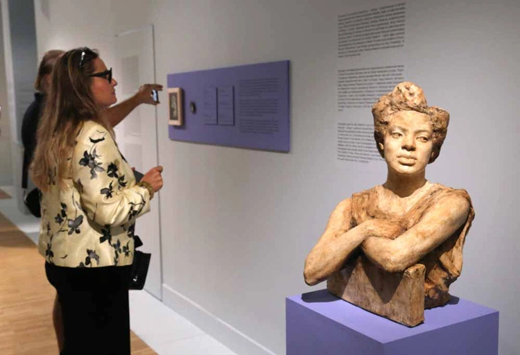 Sztuka lwowianek z okresu modernizmu