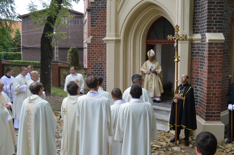 Odpust w Piekarach Śląskich - poświęcenie kaplic