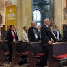 "Oto lud, który wezwałeś na synod". Rozpoczynają się obrady plenarne