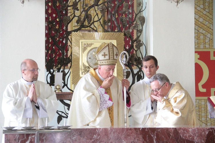 Konsekracja kościoła w Mogilnie