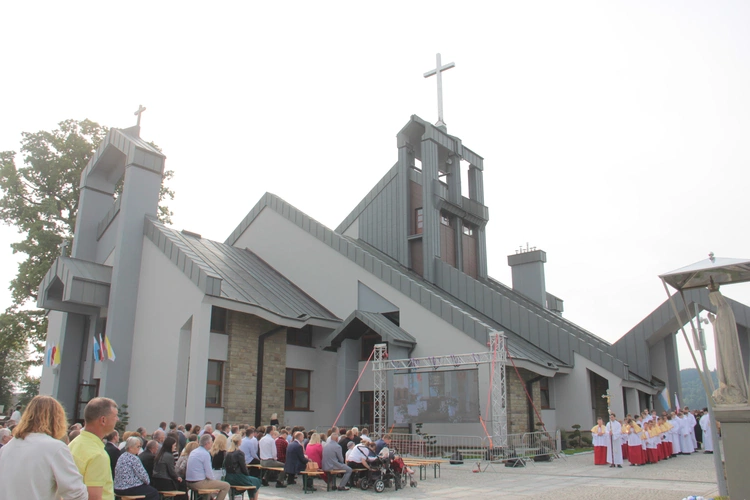 Konsekracja kościoła w Mogilnie