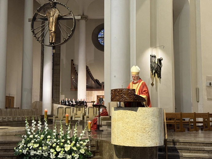 Krzyż znakiem nadzei