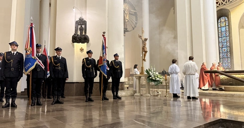 Bp Szkudło: Krzyż w sercu człowieka zawsze jest kluczem do wolności