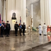 Bp Szkudło: Krzyż w sercu człowieka zawsze jest kluczem do wolności 