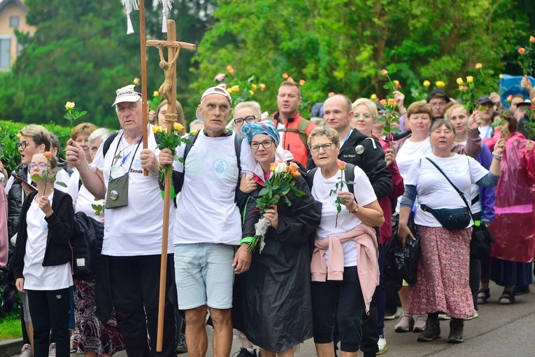 Pielgrzymki piesze do Gietrzwałdu