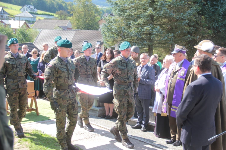 Krużlowa. Pogrzeb śp. Stanisława Barana w 86 lat od jego śmierci