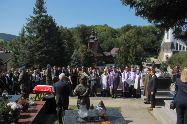 Krużlowa. Pogrzeb śp. Stanisława Barana w 86 lat od jego śmierci