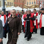 Procesja z relikwiami św. Doroty i św. Stanisława we Wrocławiu 2025