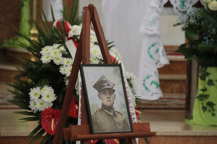 Krużlowa. Pogrzeb śp. Stanisława Barana w 86 lat od jego śmierci