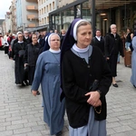 Procesja z relikwiami św. Doroty i św. Stanisława we Wrocławiu 2025