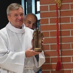 Od 60 lat pełni służbę przy ołtarzu