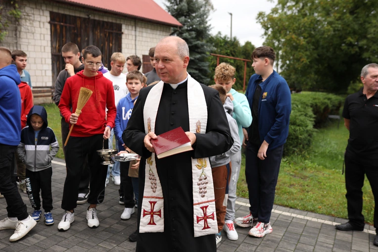 Otwarcie siłowni parafialnej w Słupi
