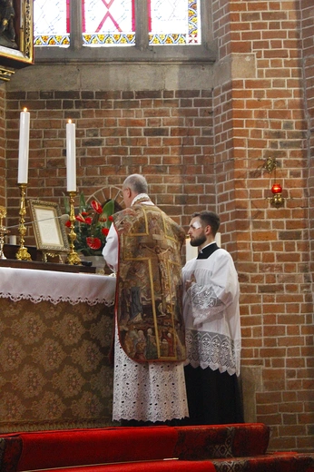 Uroczystość Podwyższenia Krzyża Świętego w Duszpasterstwie Wiernych Tradycji Łacińskiej