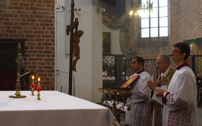 Uroczystość Podwyższenia Krzyża Świętego w Duszpasterstwie Wiernych Tradycji Łacińskiej