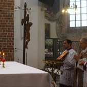 Uroczystość Podwyższenia Krzyża Świętego w Duszpasterstwie Wiernych Tradycji Łacińskiej