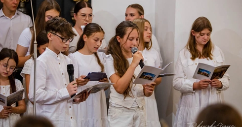 Wieczór Uwielbienia ze św. Carlo Acutisem 