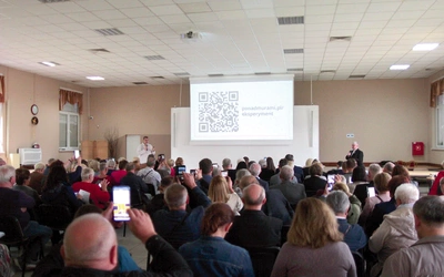 Nowoczesna technika w służbie ewangelizacji – to jest silna strona świeckich. 