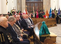 Mszy św. z okazji 45. rocznicy powstania NSZZ „Solidarność” przewodniczył  bp Marek Szkudło. Uczestnicy historycznych zdarzeń, przedstawiciele władz oraz związkowcy wspólnie modlili się w katowickiej katedrze Chrystusa Króla. 