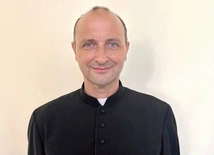 – Widać wyraźnie, jak potrzebna jest tam posługa misjonarzy. Zarówno duchowa, przez niesienie Chrystusa, jak i praktyczna, poprzez pomoc charytatywną – dodaje ks. Chutkowski.