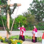 Żytowo. Poświęcenie przydrożnego krzyża