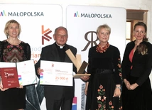 Ksiądz Fąfara z Nagrodą im. Mariana Korneckiego