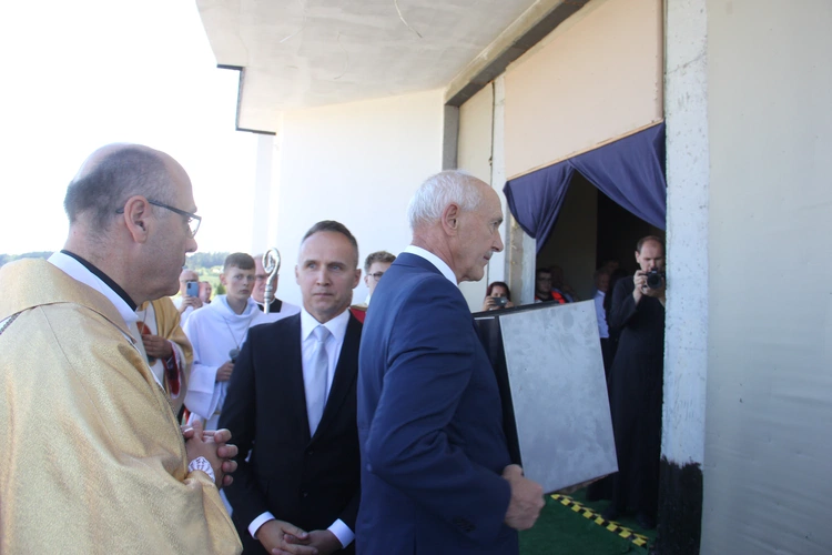 Wmurowanie kamienia węgielnego w Czarnym Potoku