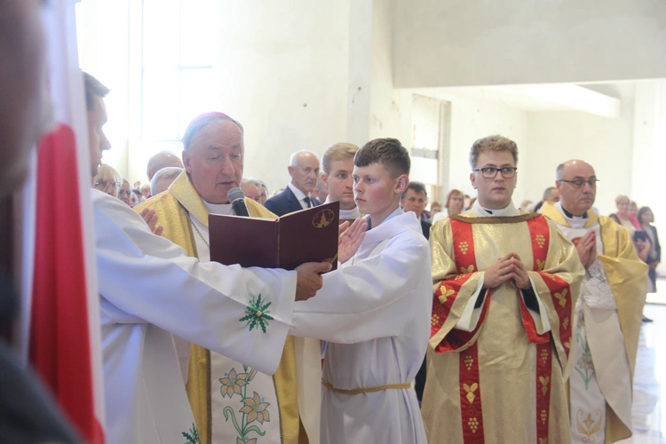 Wmurowanie kamienia węgielnego w Czarnym Potoku