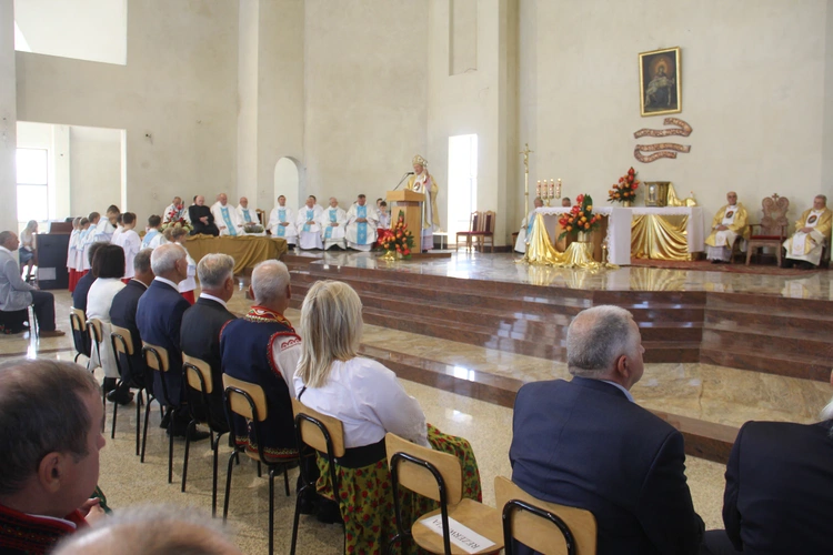 Wmurowanie kamienia węgielnego w Czarnym Potoku