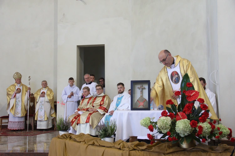 Wmurowanie kamienia węgielnego w Czarnym Potoku