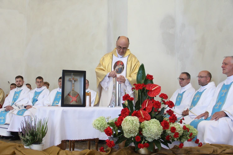 Wmurowanie kamienia węgielnego w Czarnym Potoku