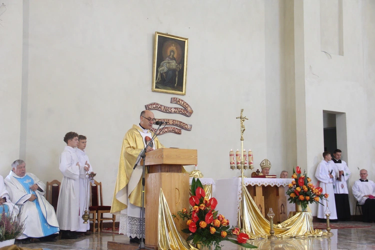 Wmurowanie kamienia węgielnego w Czarnym Potoku