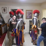 Gwardia Szwajcarska przygotowuje się do przysięgi nowych rekrutów