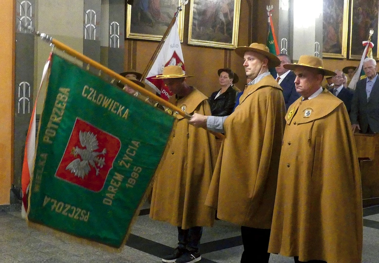 Jubileuszowe obchody rozpoczęły się w katedrze św. Mikołaja.