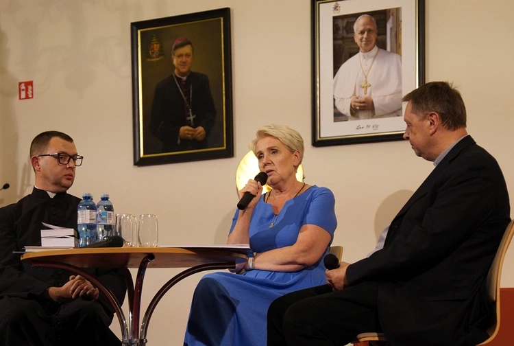 O Alicji Lenczewskiej na Dolnośląskim Festiwalu Nauki