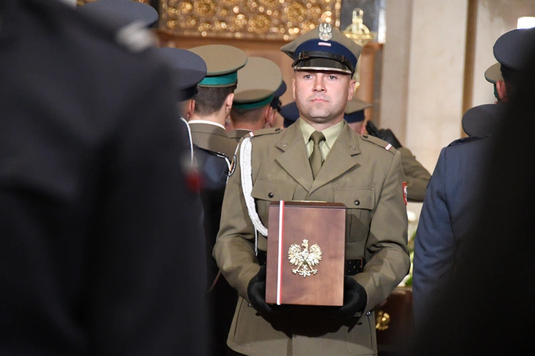 Pogrzeb ofiar zbrodni katyńskiej